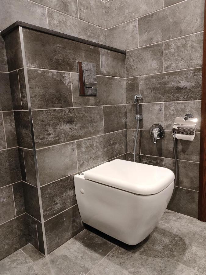 Orienta Hotel Гюмри Экстерьер фото