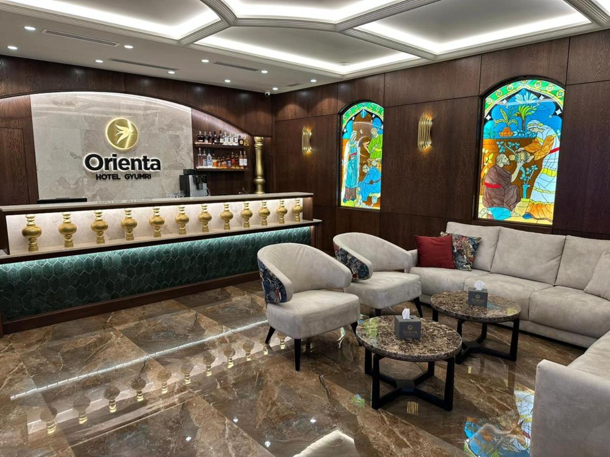 Orienta Hotel Гюмри Экстерьер фото